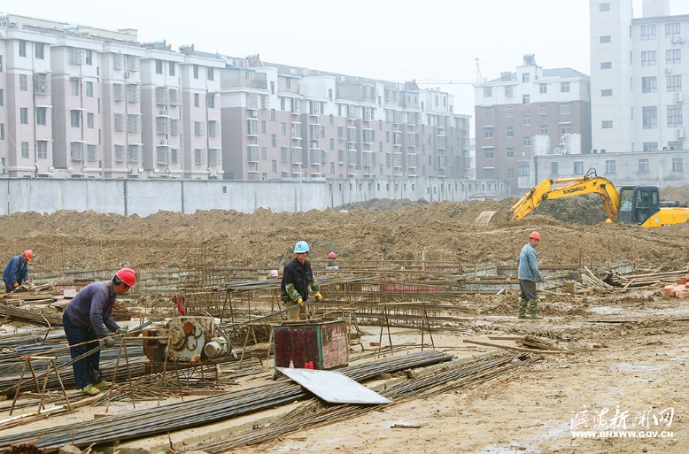 陈涛镇新滩村农民集中居住区建设现场