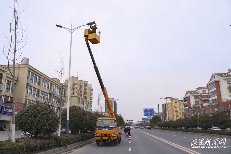 县亮化管理所保障城市夜间照明需求