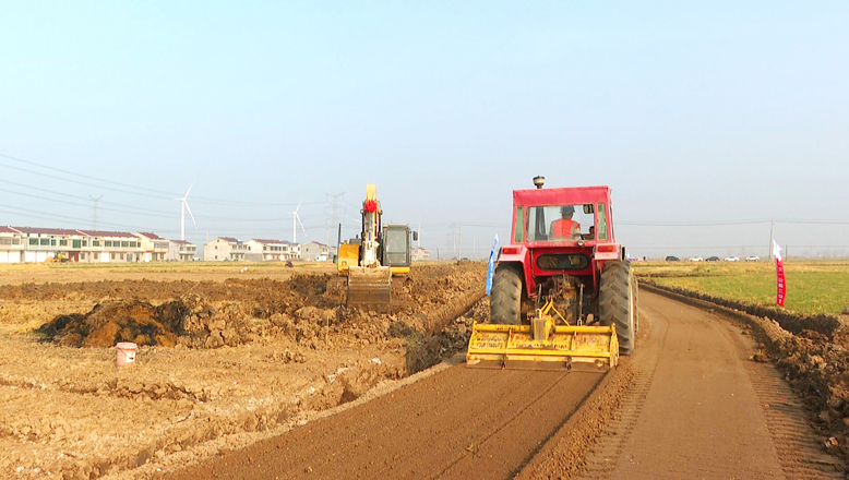 滨淮高速公路施工现场