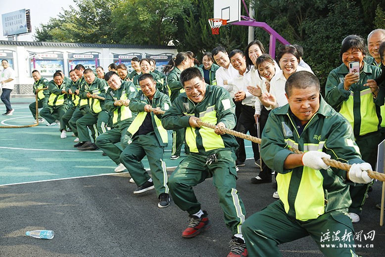 县环卫所举办庆祝环卫工人节暨环卫工人技能大比武活动